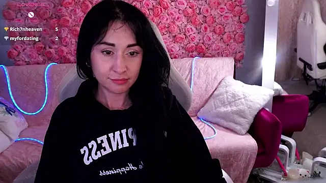 CarolinaaFoxyyy webcam