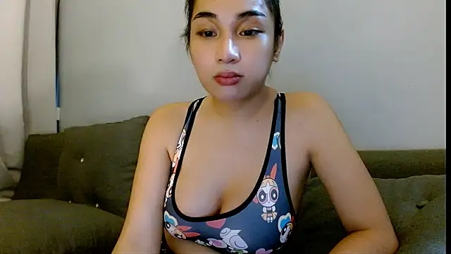 SweetLilly_18 live sex cam