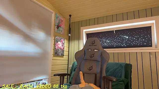 SandyChris live sex cam