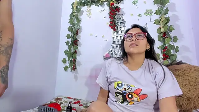 NataliaAndJulliam webcam