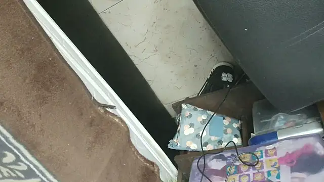 luisahot_9727 webcam