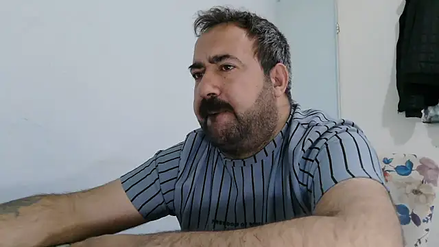 mio_jaks (Ask my age) - Does anyone want sperm? :wanker: