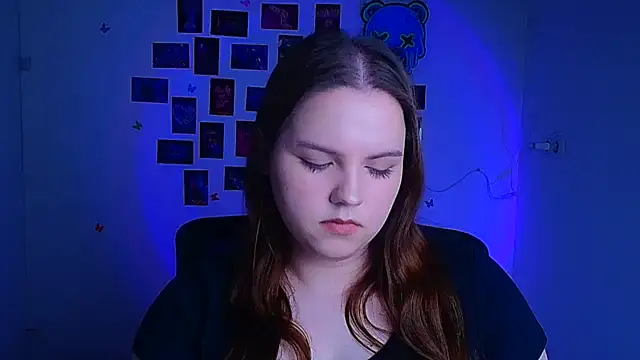 Kitty_Mia_Kitty webcam