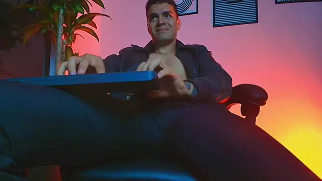 ALPHA_DOMINUS_ webcam