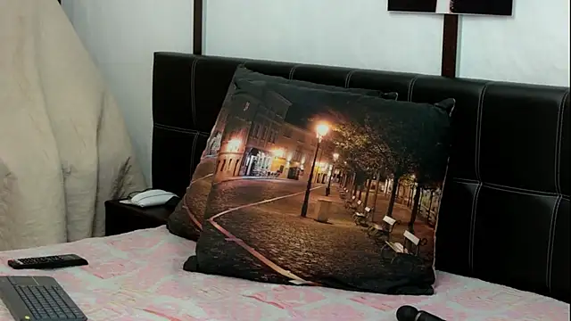 FreeMyFire live sex cam