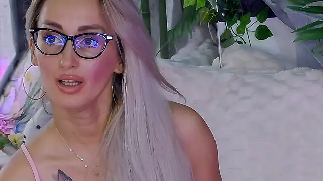 IsabelleEthan webcam