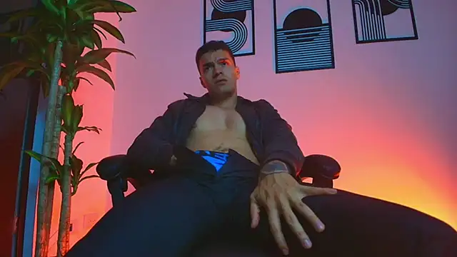 ALPHA_DOMINUS_ webcam