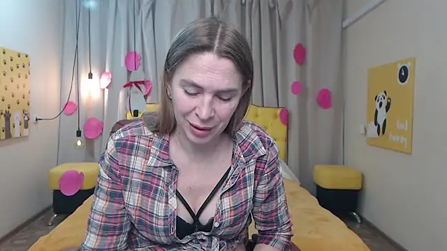 TessaDaybreak webcam