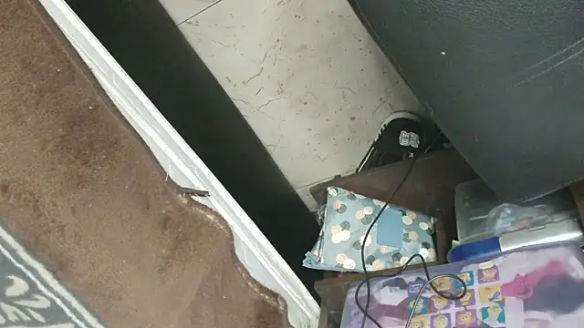 luisahot_9727 webcam