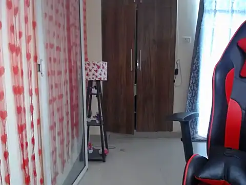 Sweety_piyu webcam