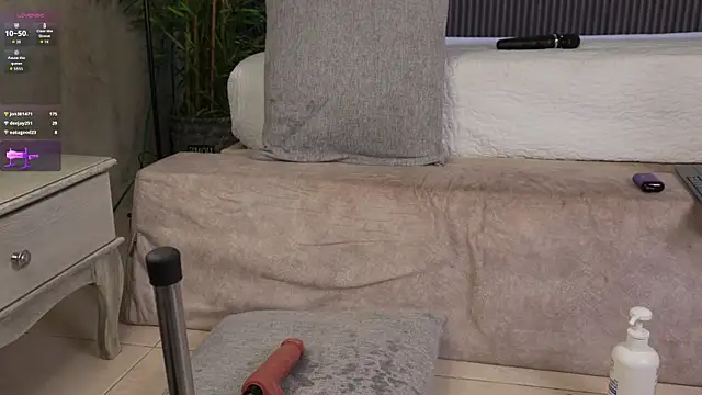 mia_lacy_ - Mia_lacy_'s free webcam - UK Sex Cams