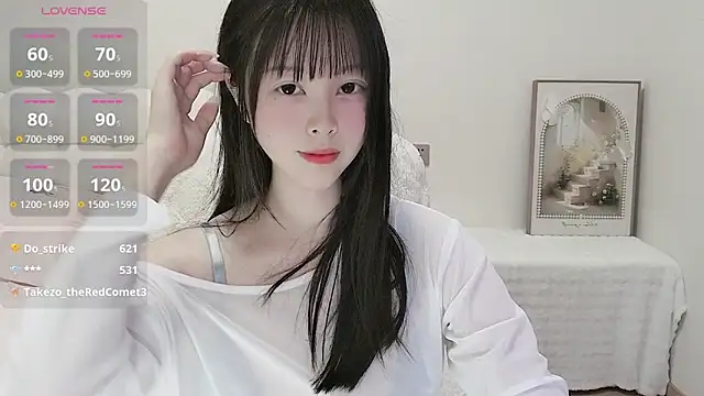 Anna-2005 live sex cam