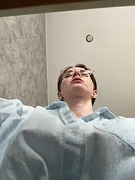 FReyja_44 Live Webcam on Stripchat