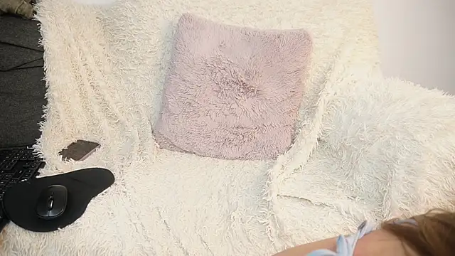 MissNaughtyClass webcam