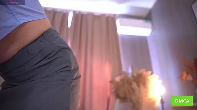 deeptalkss (F young) - Undo two button on my shirt >:)