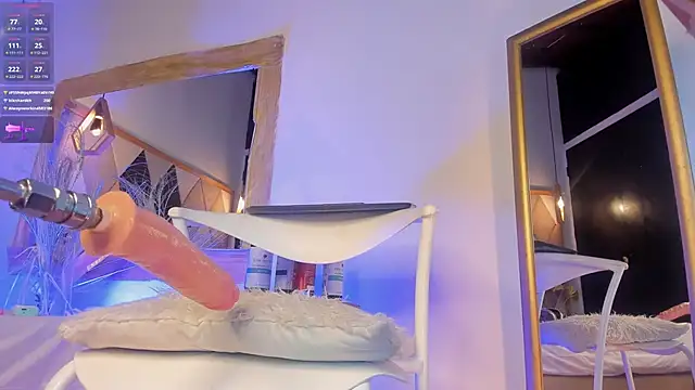 BritannyClaire webcam