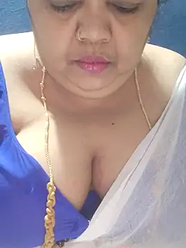 tamilthanushri webcam