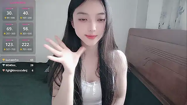 oblakitty_ -  petite live cam model from 