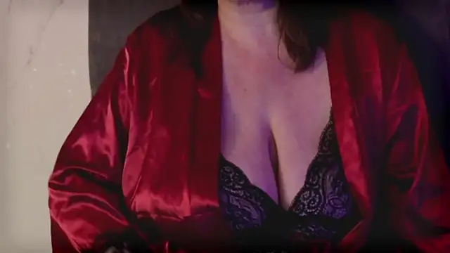 KellyPerfection Stripchat cam model