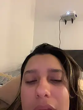 lusty_lunaa (F teen) - fingering my pussy while suck ur dick