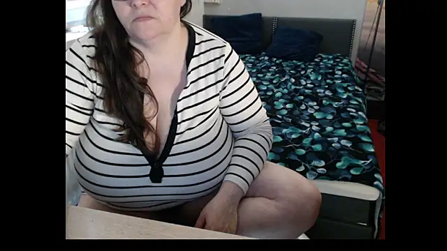 Sweetboobs webcam