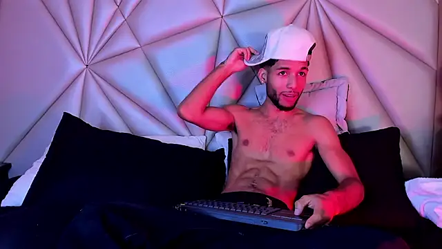 Thiagoferreti webcam