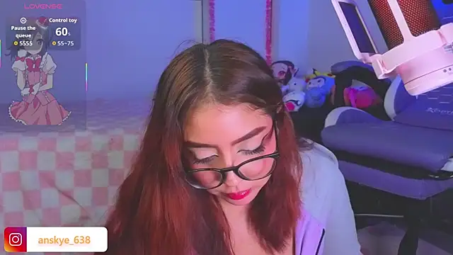 anngelaskye - AnngelaSkye's free webcam - UK Sex Cams