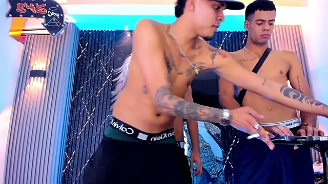 the_knights_of_the_night_ webcam