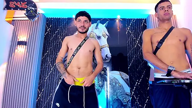 the_knights_of_the_night_ webcam