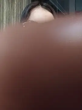 Valk_submissive webcam