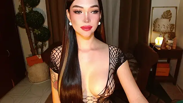 MouthWatering_Ayesha webcam