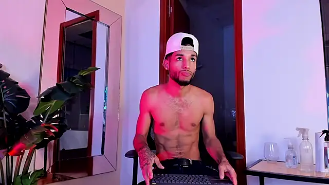 thiagoferreti (M twink) - show dance erotic