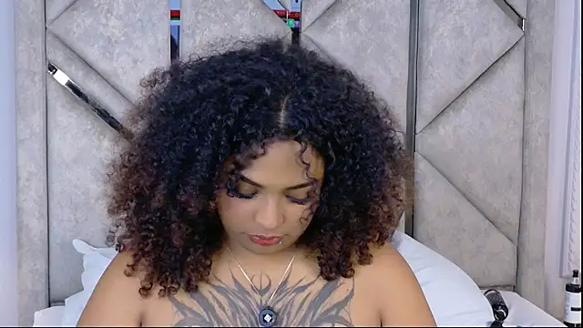 Cristal-Jonnes webcam