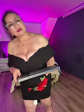 Jenifer_cruz webcam