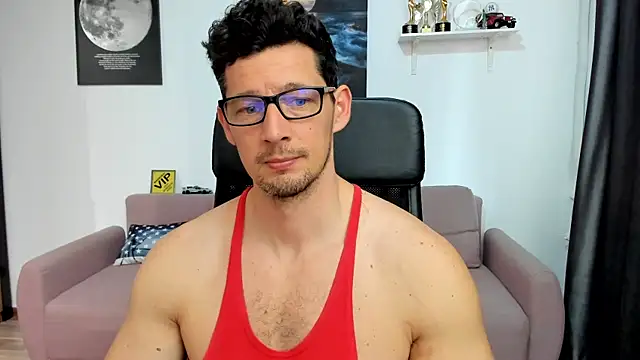 BrutusK08 Live Webcam on Stripchat