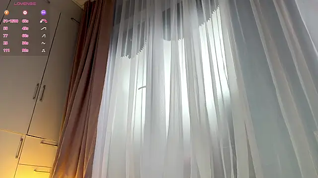 GlaydsLeveto Live Webcam on Stripchat