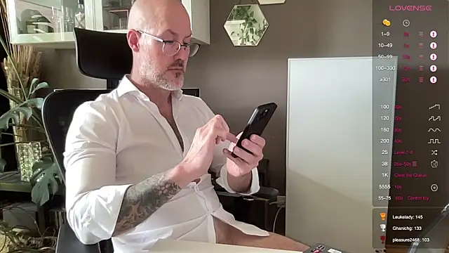 the_new_fit_rubinho webcam