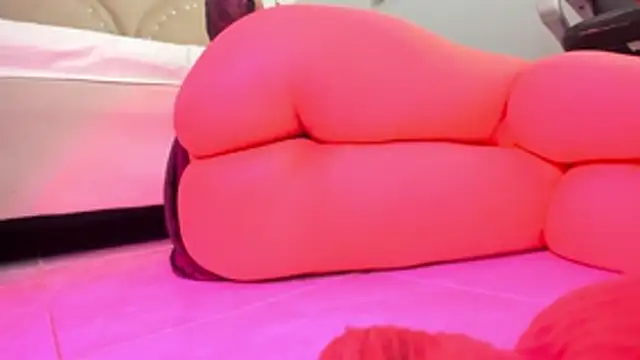 Miia_Thompsonn webcam