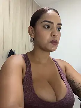Sara-77 webcam