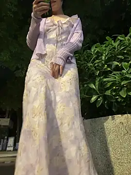 美女yourkeer在线直播