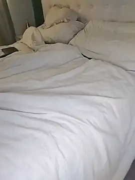 Capitan_at_work_96 webcam