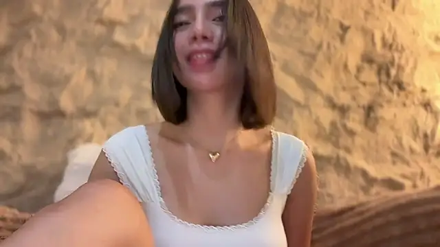 GenesisCastillano webcam