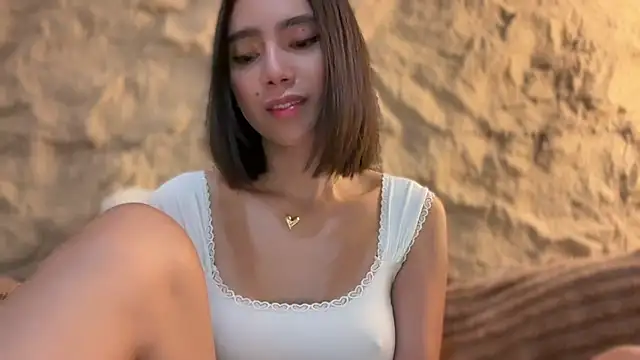 GenesisCastillano webcam