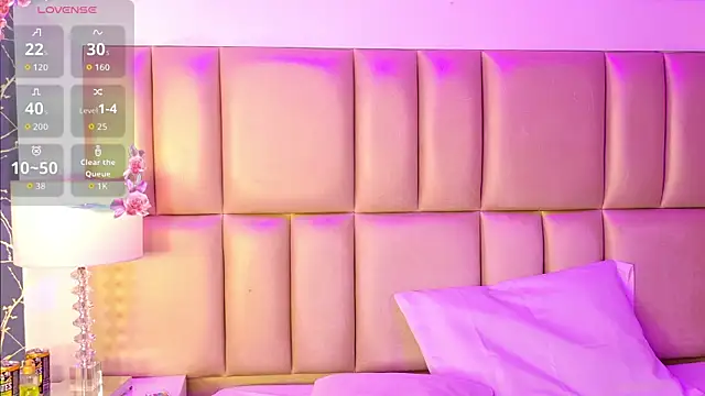 SamanthaPierce live sex cam