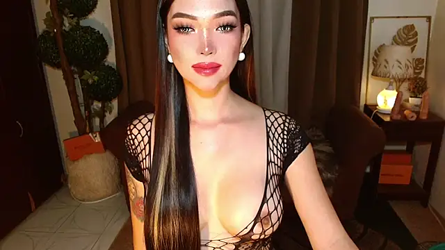 MouthWatering_Ayesha live sex cam