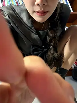 美女Fire-18在线直播