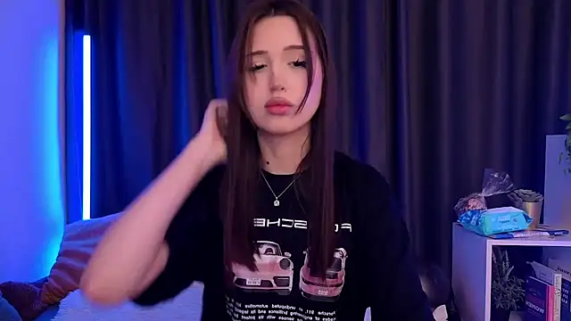 BlackEyesGirl webcam