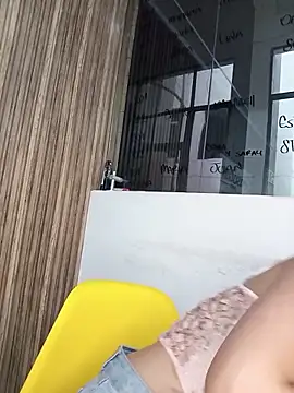 Valk_submissive webcam