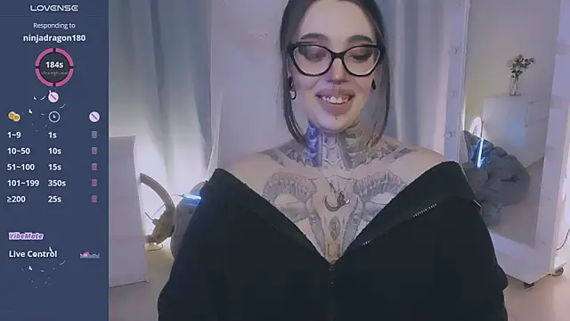 dixi_pixi_ - Dixi_Pixi_'s free webcam - UK Sex Cams