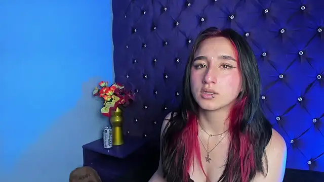 CharlotteStuart webcam